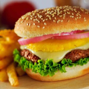 Hawaiian Burger With Chips